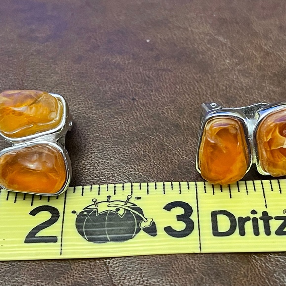 !!!SOLD!!! Vintage Bijoux Givenchy Signed Clip Earrings - Picture 5 of 5